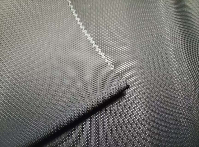 400D filament with horizontal twill pattern polyester fabric