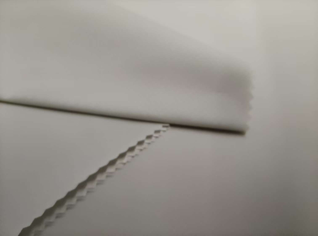 15D Nylon Stretch Waterproof and Breathable Fabric for Jackets