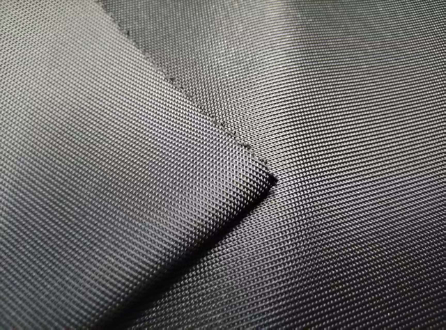 400D filament with single line twill polyester fabric