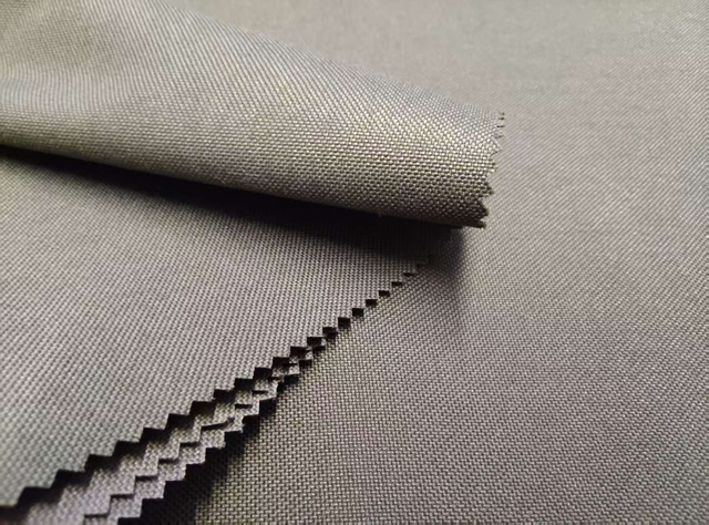 600D matt (or dull) finish and lift - able polyester fabric