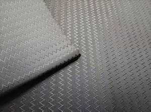 400D filament with horizontal line toothed pattern