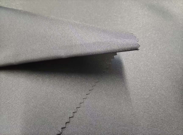 150D Plain Weave Black Yarn polyester fabric